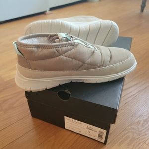 Cole Haan, 9, NWT, nylon, sheepskin-lined women's sneakers.